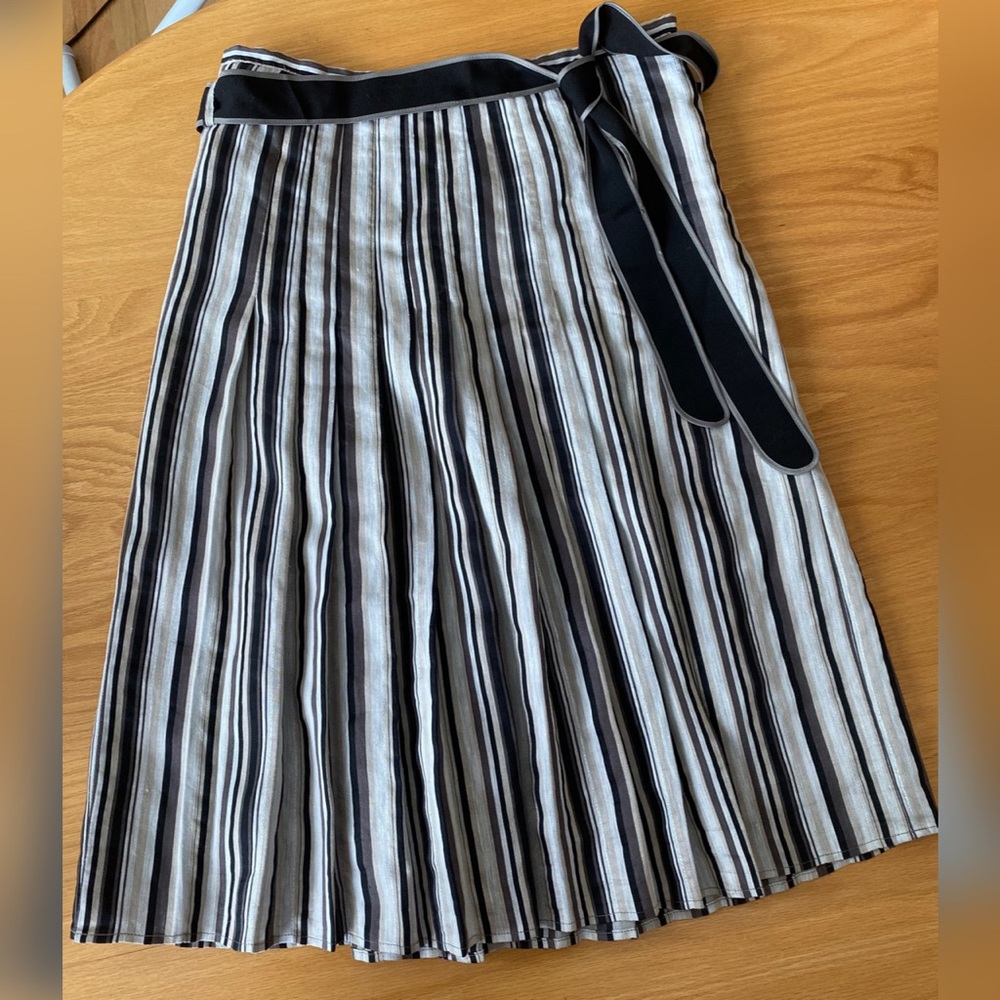 Stripe pleated taupe, brown, silver business skirt